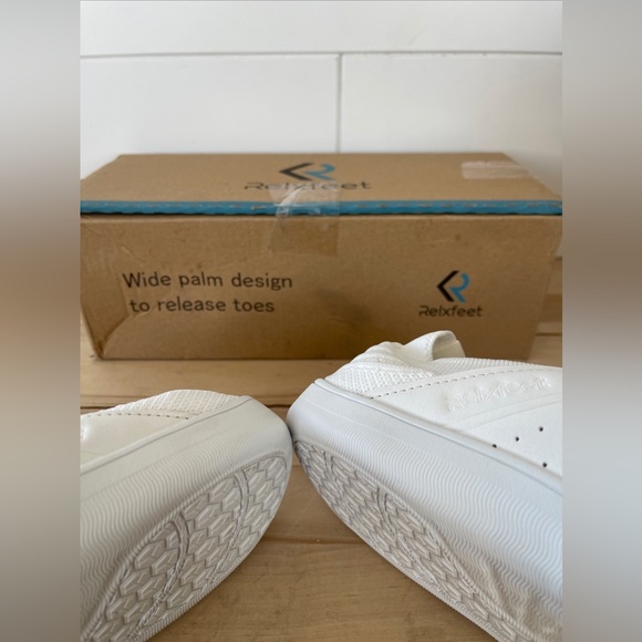 Relxfeet wide palm design to release toe men’s size 8 - Picture 5 of 6